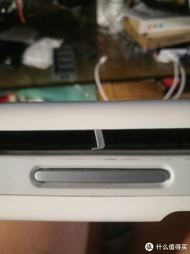 2005年的苹果笔记本今天还能用吗?(iBook G4拆机教程+可用性展示)