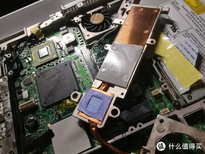 2005年的苹果笔记本今天还能用吗?(iBook G4拆机教程+可用性展示)