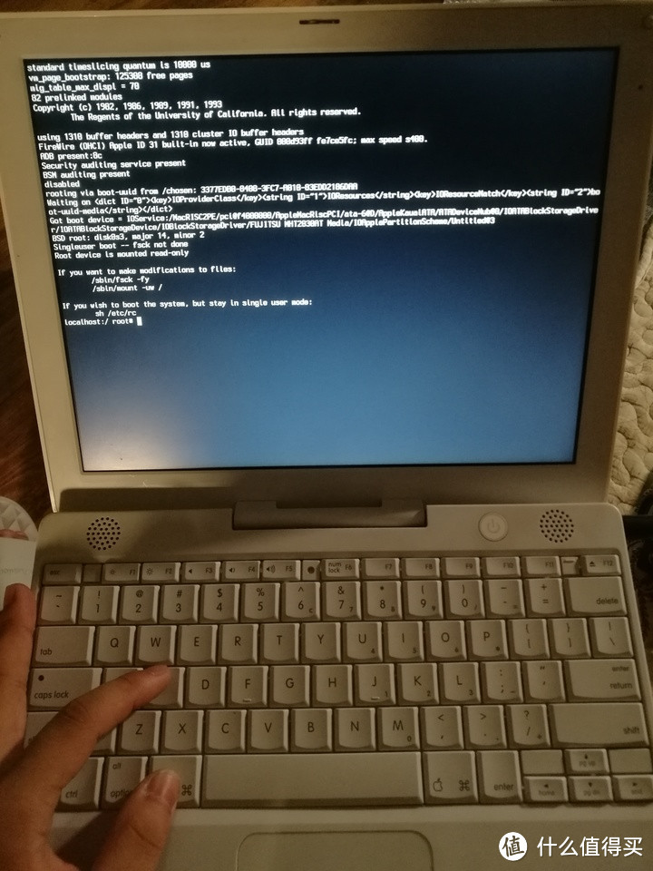 2005年的苹果笔记本今天还能用吗？（iBook G4拆机教程+可用性展示）