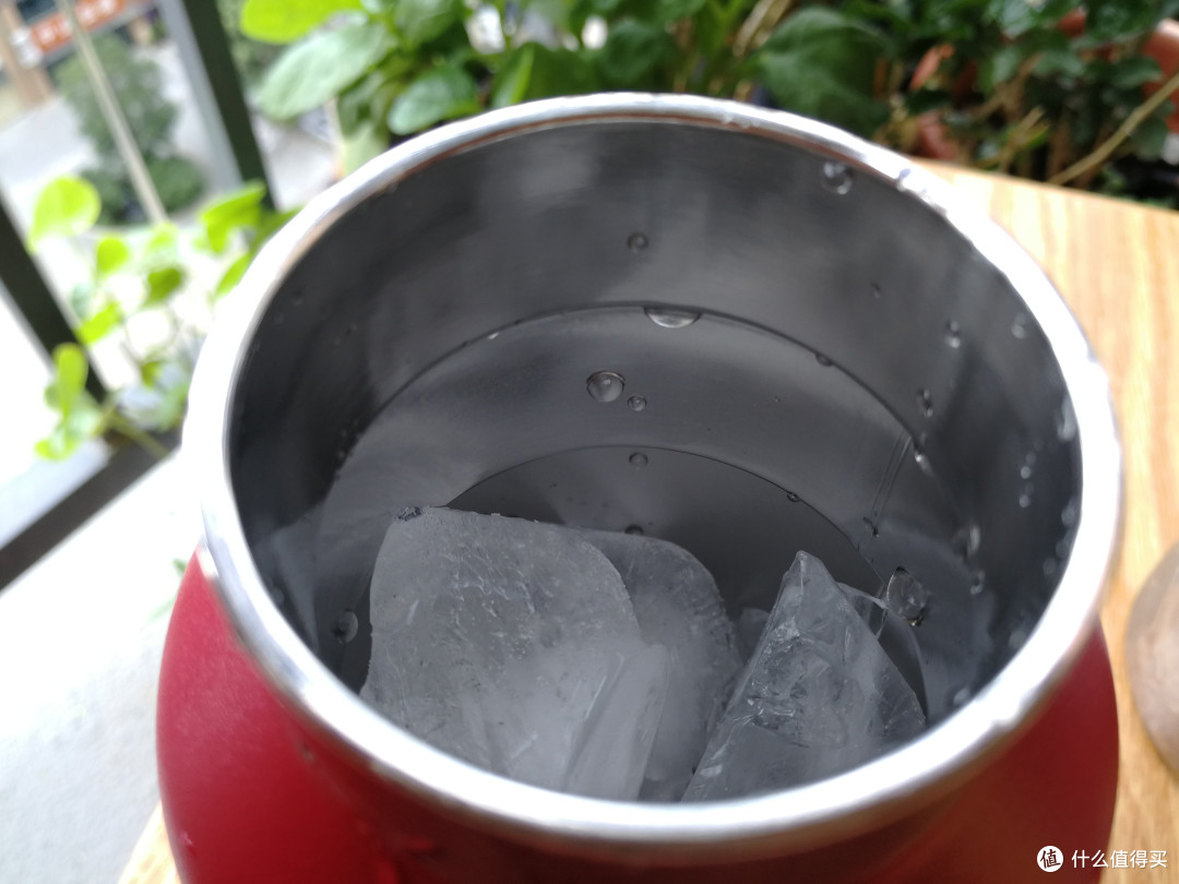 颜值即正义,喝水新CP,RevoMax无螺纹美式水壶,让单手开水壶成为可能