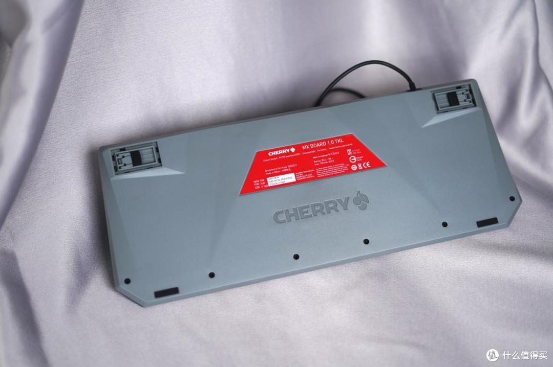 还是那个经典又熟悉的手感 樱桃CHERRY MX 1.0这次又把我种草了