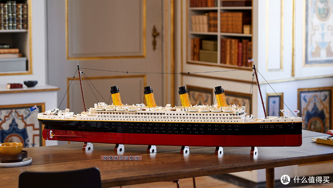 超巨型乐高套装正式登场，10294 泰坦尼克号发布，长达1.35米！