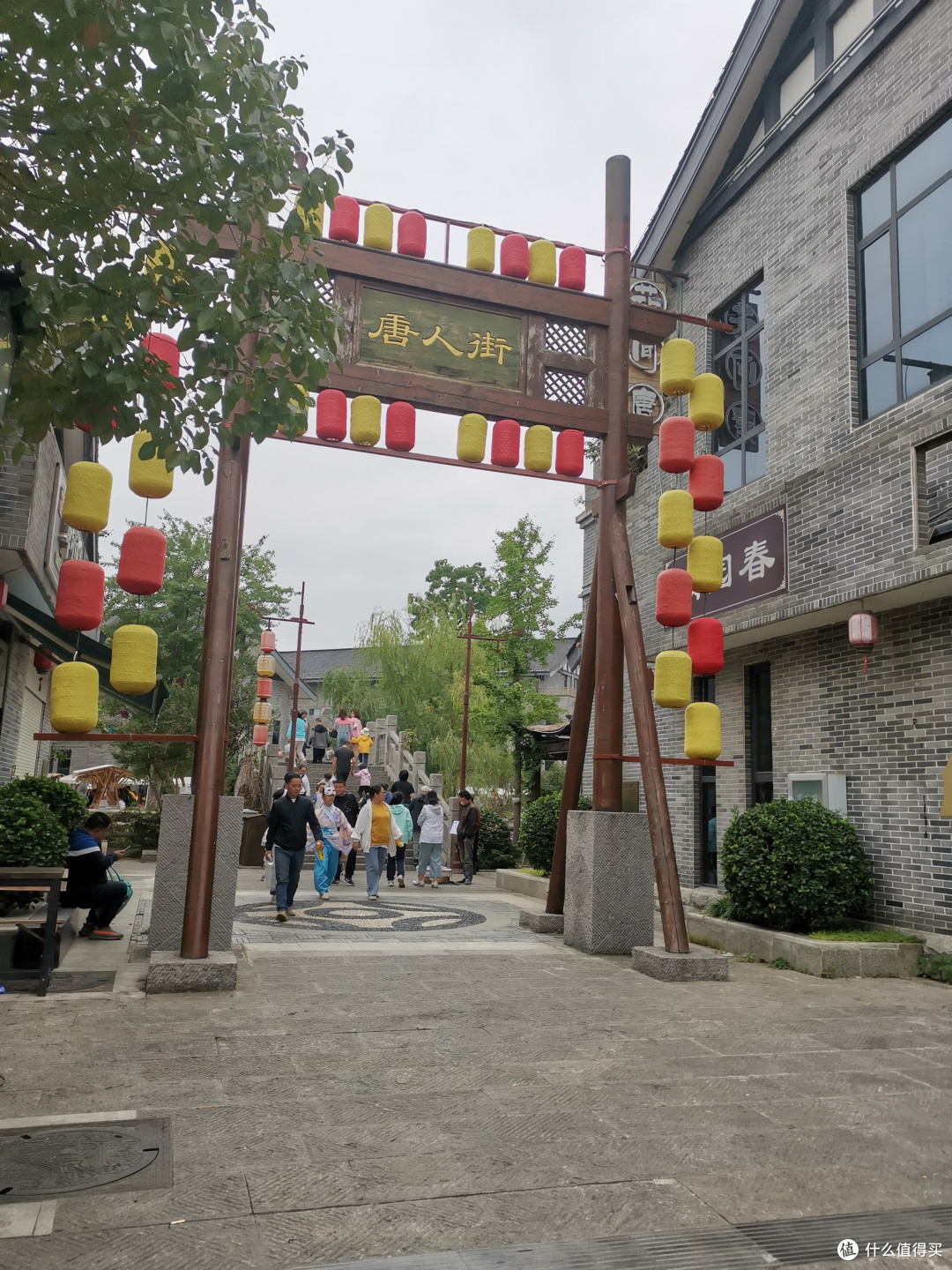 梦回大唐，美景美人全都有！夜间打卡《妖猫传》取景地--襄阳唐城影视基地