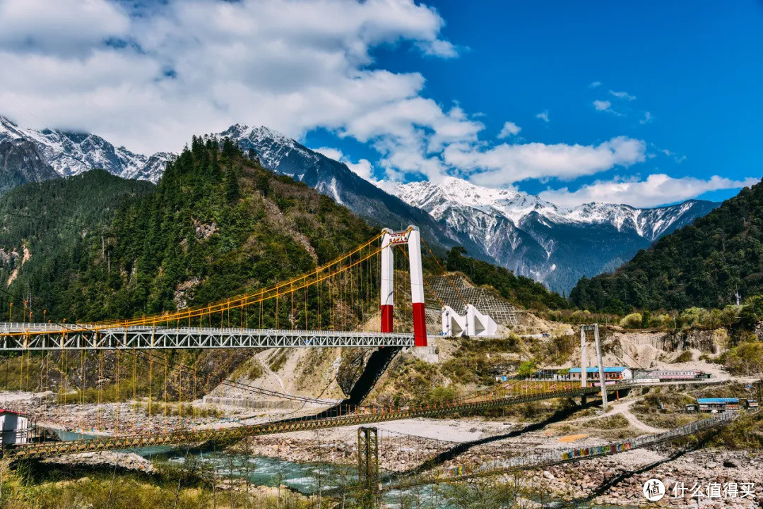 好家伙，这条鲜为人知的路集合了所有藏地美景