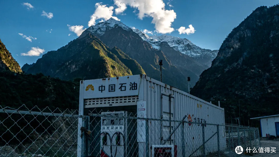 好家伙，这条鲜为人知的路集合了所有藏地美景