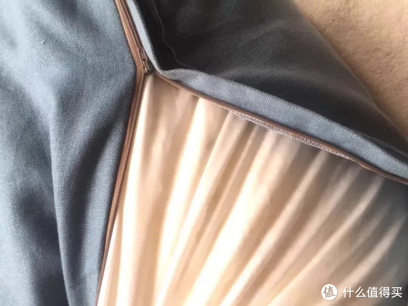 别再往几百万买的房子里,堆一些廉价出租风的家具了!