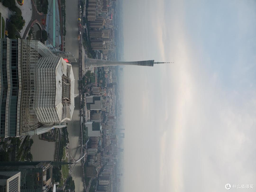 极氪登粤-今夜把排面打在广州公屏上