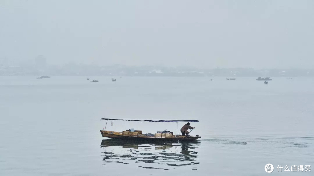 你以为是西湖，并不是真正的西湖