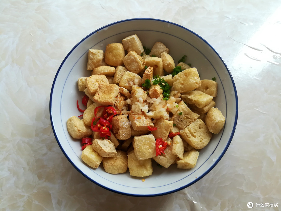 老豆腐新吃法,10分钟做一盘,比臭豆腐香,好吃又解馋