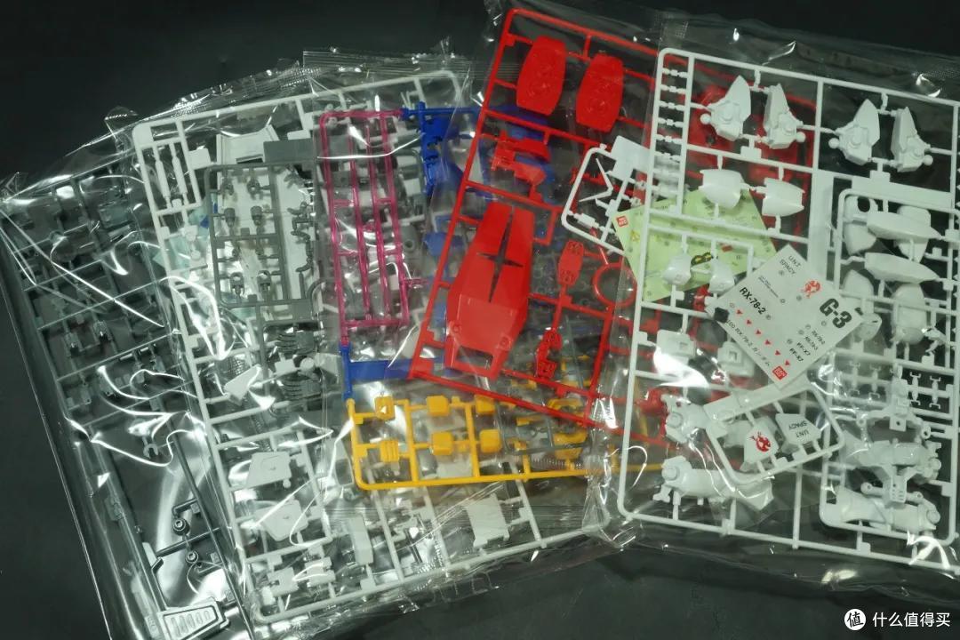 一种钢普拉级别的诞生 MG元祖高达1.0