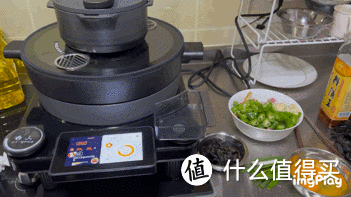 一台自动料理机拯救了我的厨艺!~使用了3个多月的炒菜机器人到底好不好用~我来告诉你
