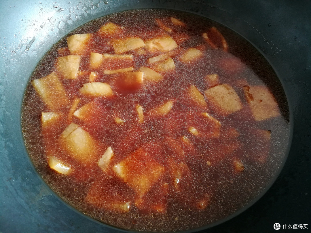 猪肉最便宜的部位,加料焖一锅,软糯多汁不油腻,比红烧肉还好吃