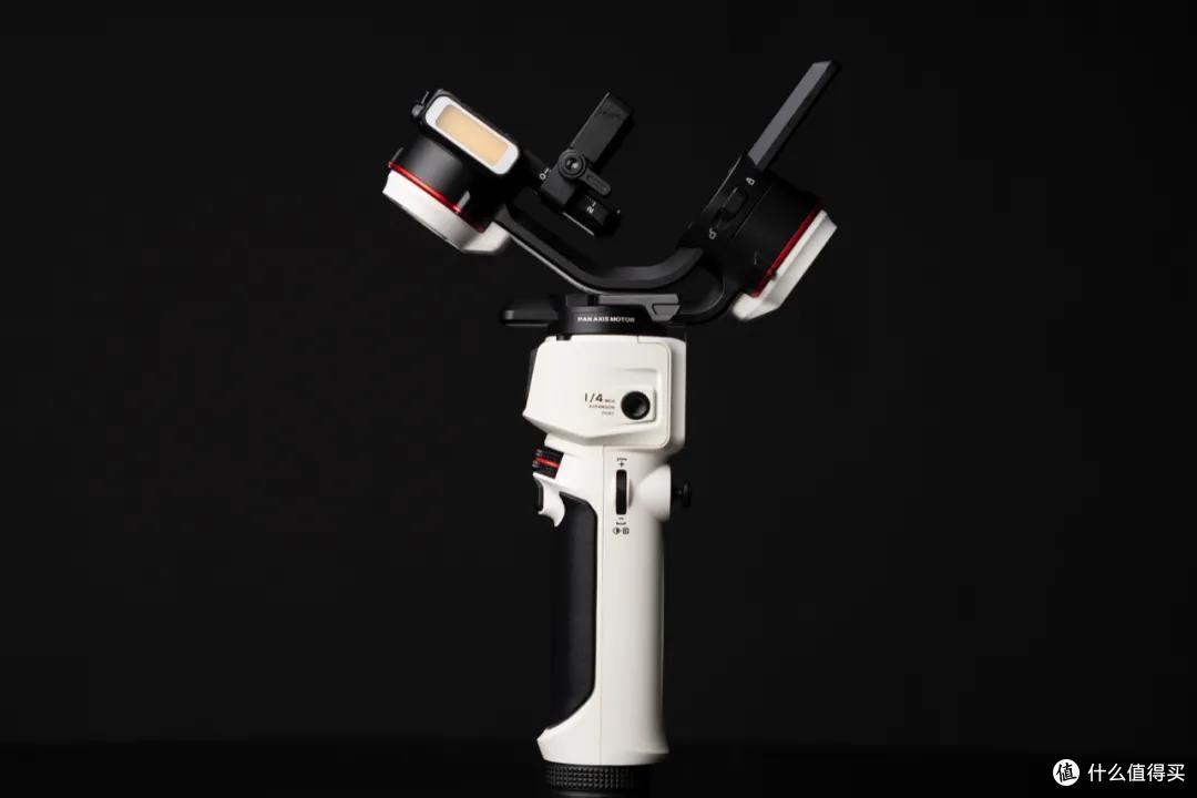 智云的云鹤M系列终于推出新品——云鹤M3稳定器
