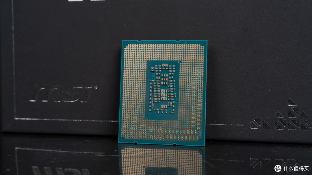 i9-12900K单核王者归来！微星MEG Z690 UNIFY主板套装开箱详测