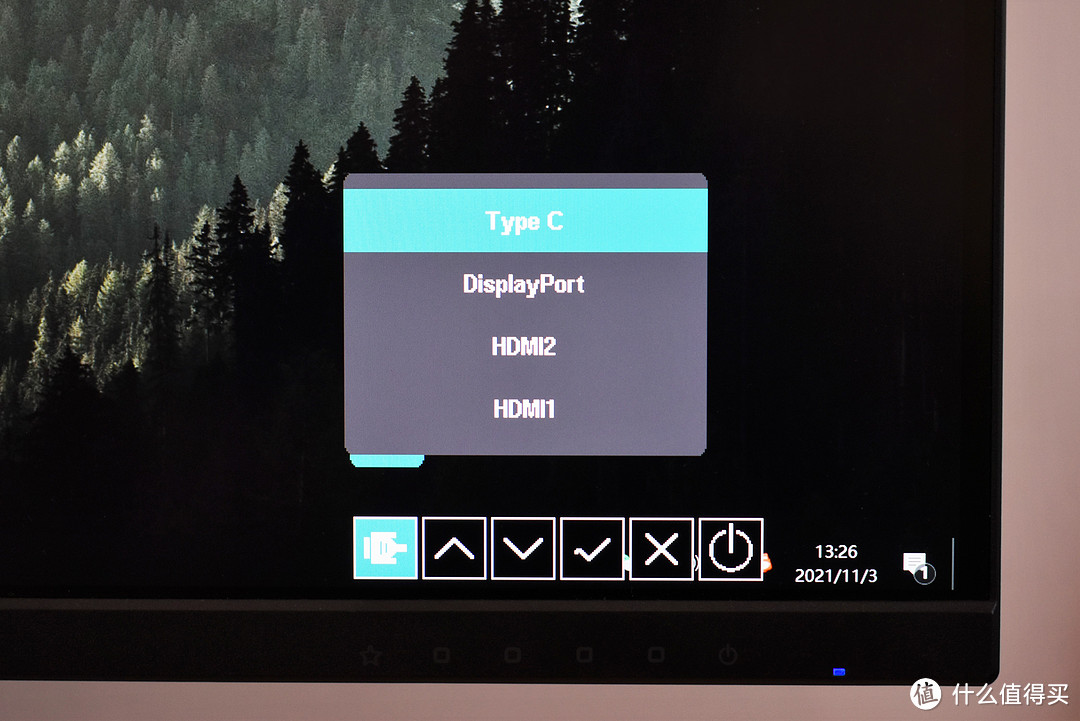 纠结选哪款4K显示器？广色域与满血Type-c加持，优派VX2880-4K-HDU-2使用评测