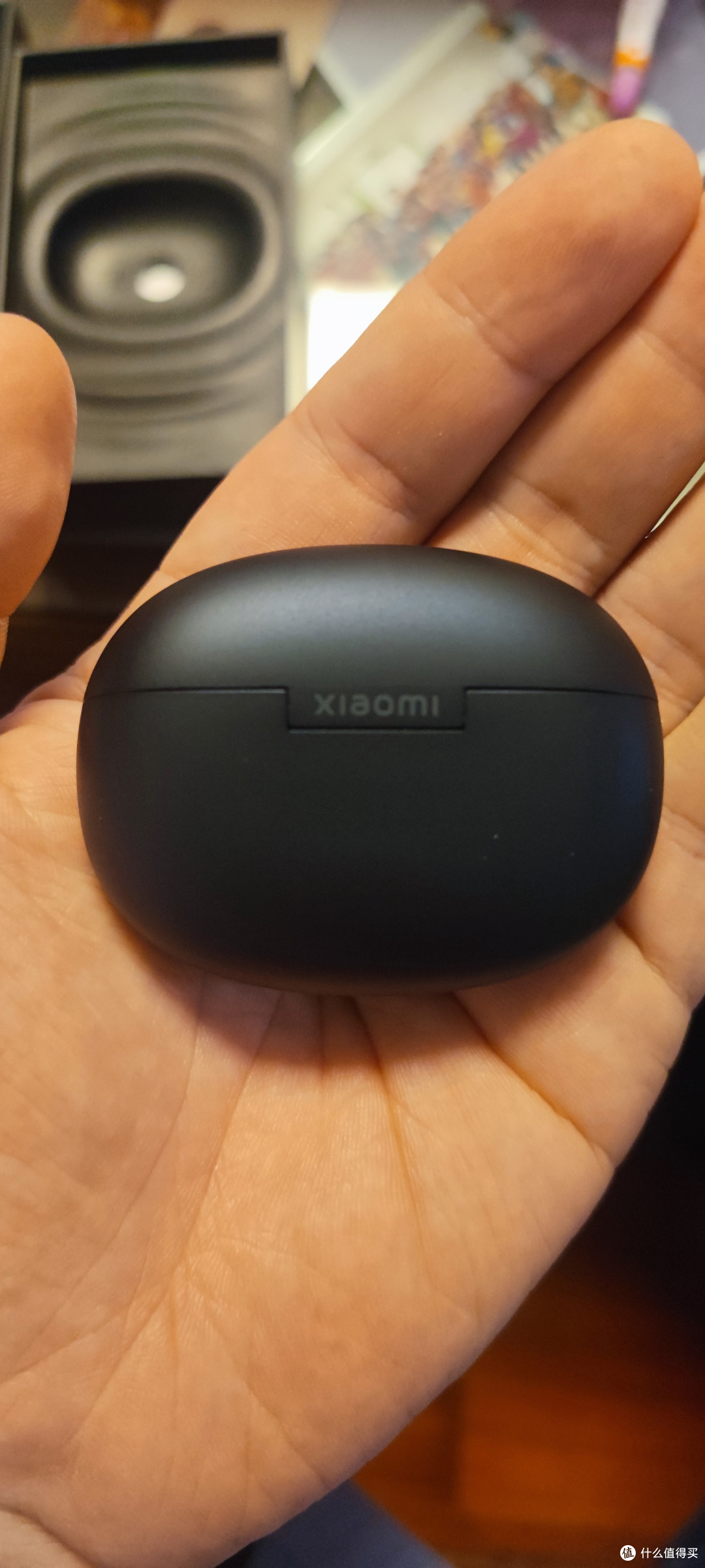 xiaomi的logo在屁股上