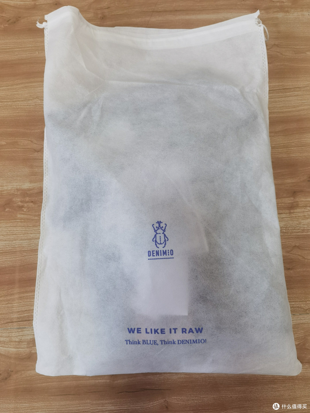 判断牛仔裤是否经纬双染的简易小技巧 (桃太郎限量版钴蓝牛仔裤开箱)