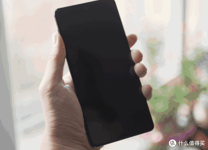 2k价位，功能蛮多的水桶机：摩托罗拉 edge s pro手机众测体验