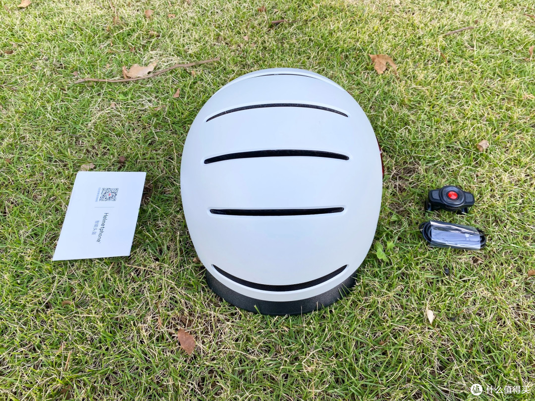 头盔也能玩智能！Helmetphone智能头盔为骑行保驾护航