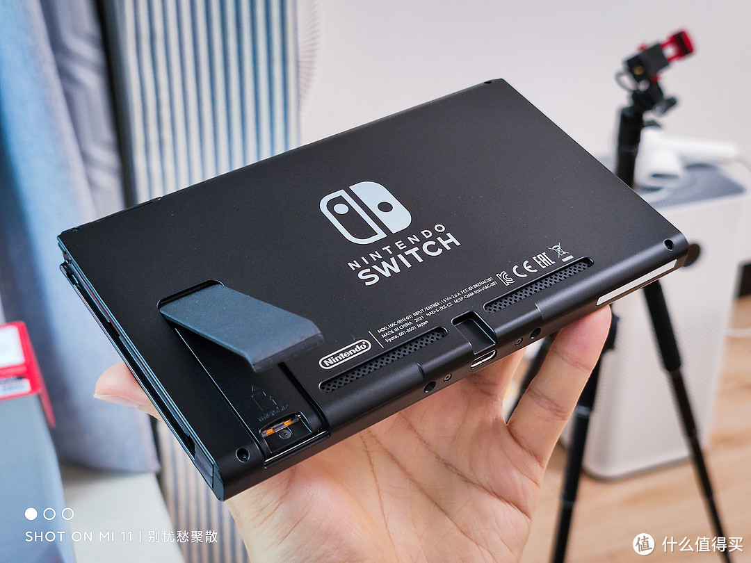 拦不住，入了曰版 Switch 的坑