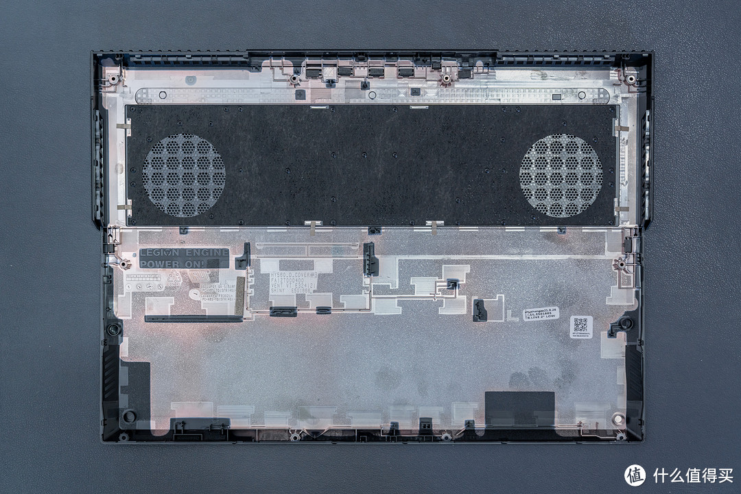 联想拯救者 R7000P 列装 RX 6600M 有多强？年度 3A 真香游戏本正式登场