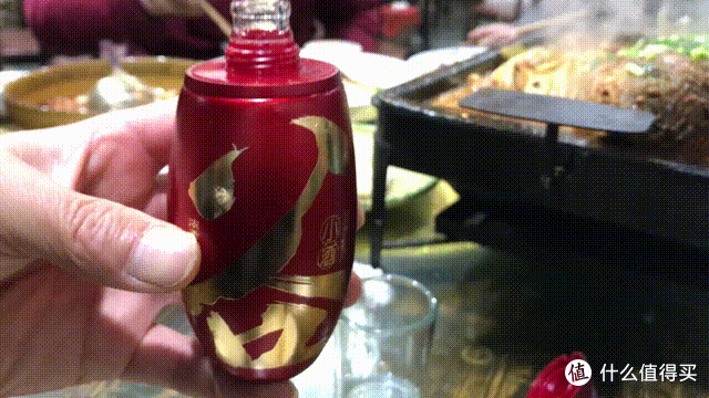 喝完还能收藏,看看这款酒啥造型