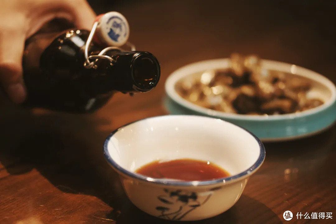 遍地小酒馆，这座城市的深秋属于醉蟹与黄酒