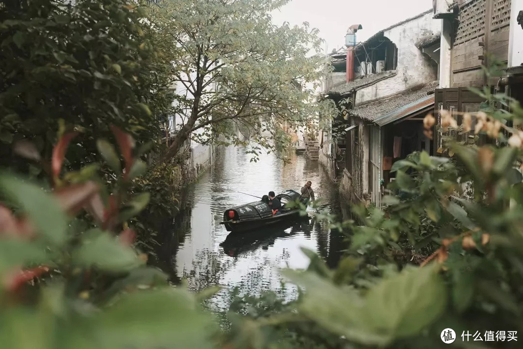 遍地小酒馆，这座城市的深秋属于醉蟹与黄酒