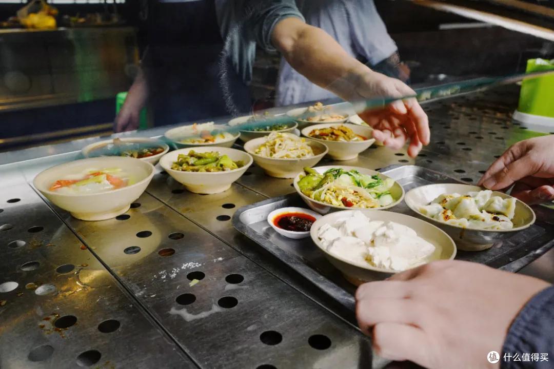 去成都，没在老茶馆里泡过怎么算数