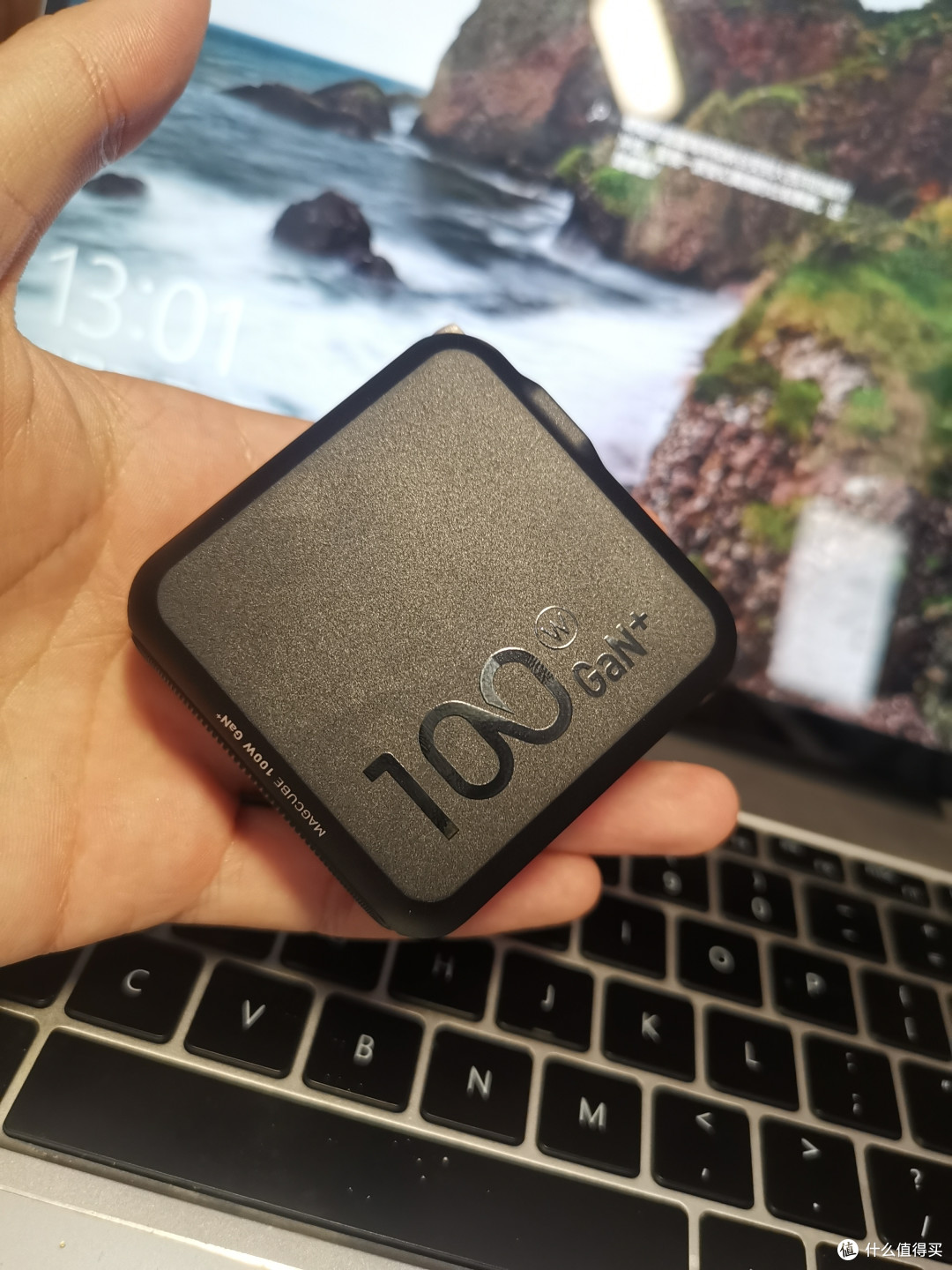 适配iPhone 13全系,AOHi 100W氮化镓充电器电脑、平板、手机全搞定
