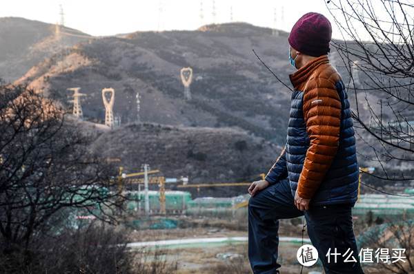 上身轻薄感、舒适又温暖:诺诗兰鹅绒超轻羽绒服