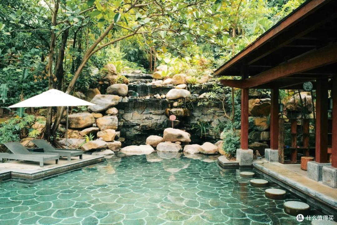 只知道来这儿买房，明明温泉这么好泡、海鲜这么好吃!