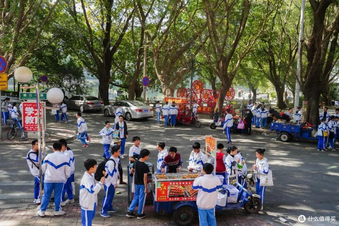 只知道来这儿买房，明明温泉这么好泡、海鲜这么好吃!