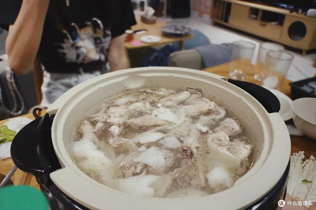 又在吃上花了那么多钱，要胖大家一起胖！