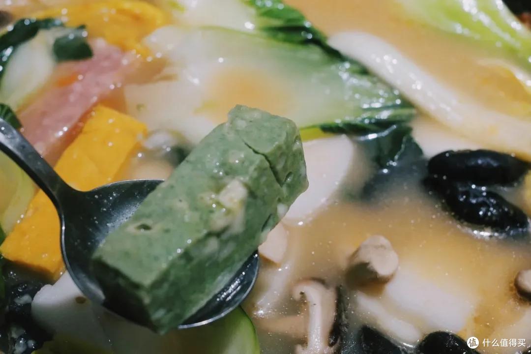 又在吃上花了那么多钱，要胖大家一起胖！