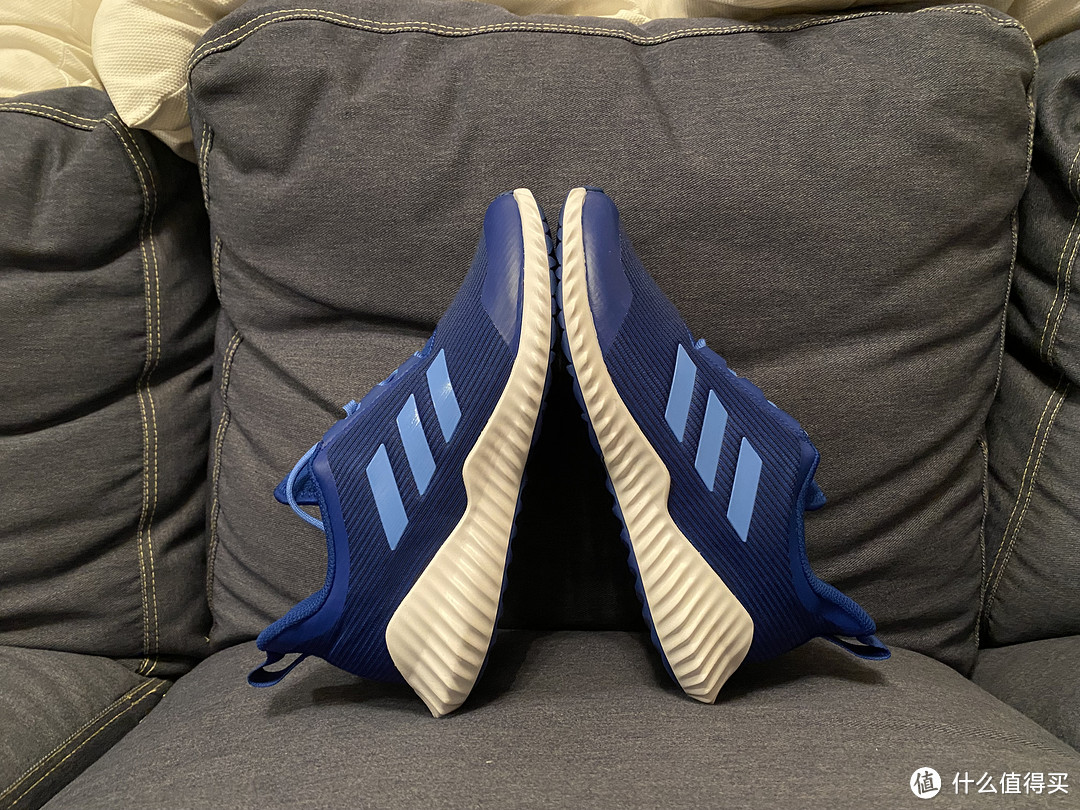 百元实惠之选adidas FortaRun K