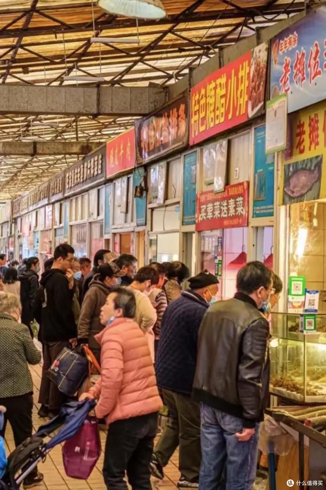 揣上100块,我在上海这条街吃了个肚皮朝天!