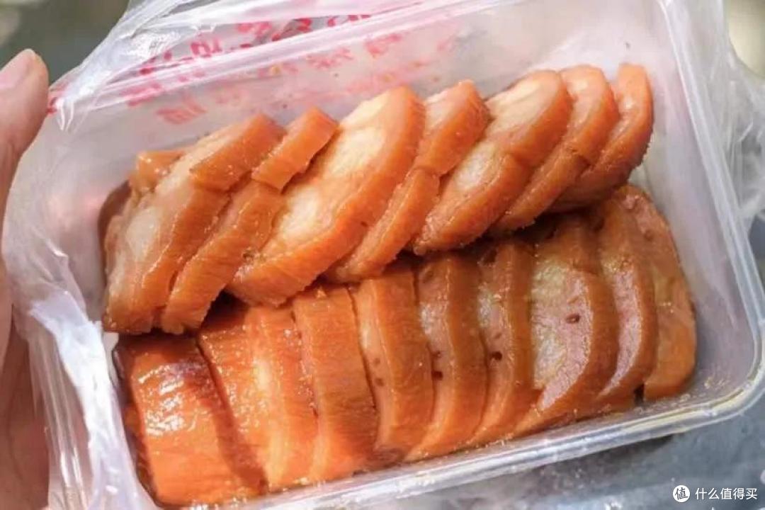 揣上100块,我在上海这条街吃了个肚皮朝天!