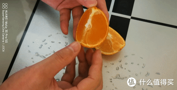 网红爱媛38号VS传统赣南脐橙，扒了皮来看谁更优秀？