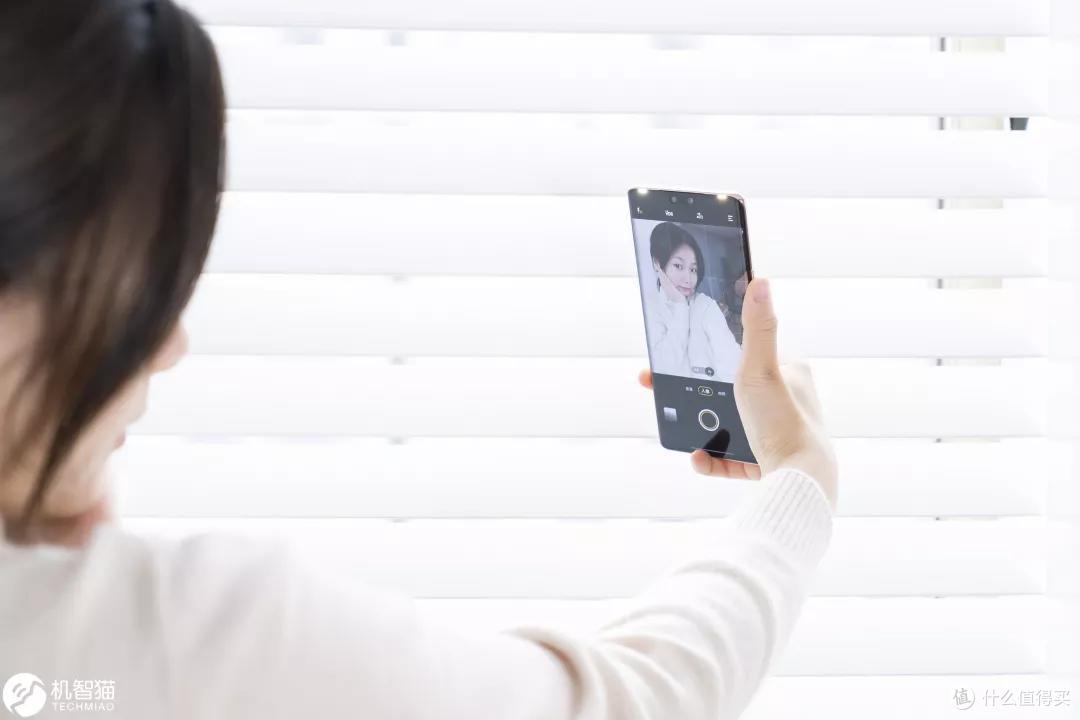 vivo S12 Pro测评:为喜欢玩游戏的小姐姐而生