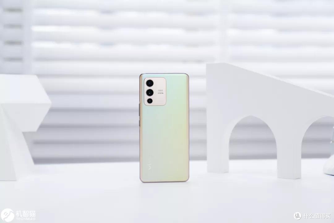 vivo S12 Pro测评:为喜欢玩游戏的小姐姐而生