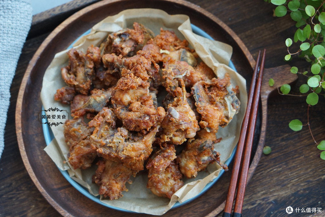 这才是骨头最好吃的做法,比啃鸭脖香百倍,外酥里嫩!停不下来