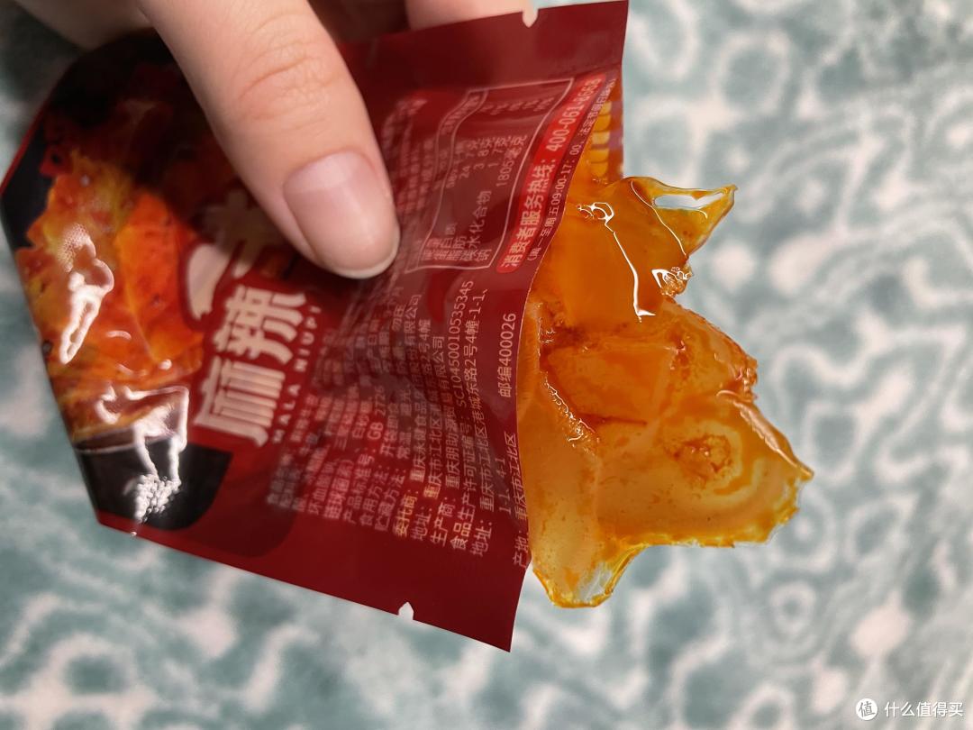 这些零食在我们办公室活不过一分钟