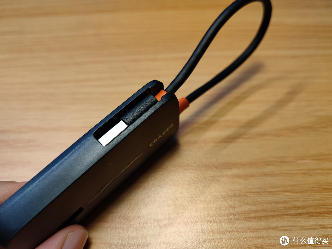 四口同传130MB/秒:19块9异能者Erazer高速USB3.0集线器开箱简评