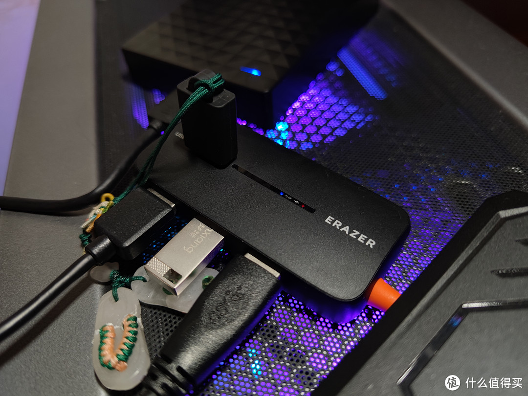 四口同传130MB/秒:19块9异能者Erazer高速USB3.0集线器开箱简评