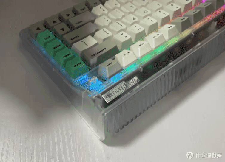 IQUNIX OG80-虫洞RGB,一款兼具颜值、功能、客制化的三模机械键盘
