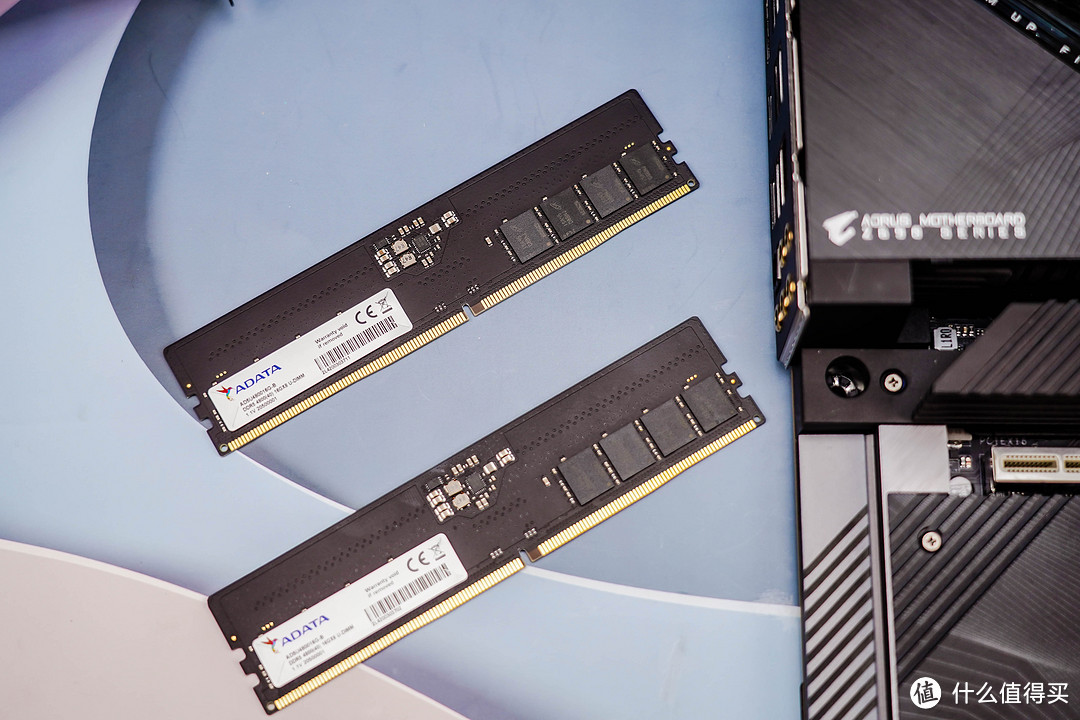 还是DDR5内存最配12代CPU，生产力翻倍提升，威刚D5抢先入手测试