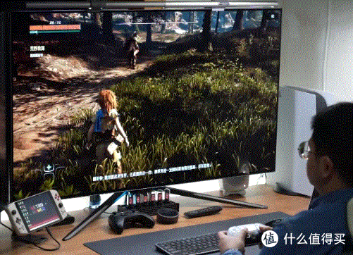 比电视还爽的 48 吋 OLED 桌面电竞巨屏，KTC G48P5 显示器测评详解