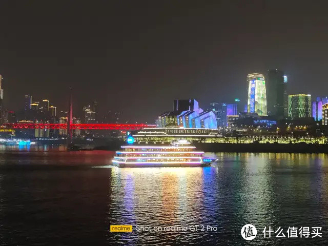 【手机测评】真我GT2 Pro 影像测评：由微及广，从显微镜到150°超广角