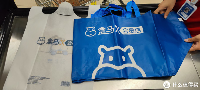 大屁股脸会员超市来苏州啦！苏州首家盒马X会员店探店，258元年费，看看我都买了啥？又有哪些值得买？